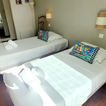 Family Nest Overlooking The Gulf Of *